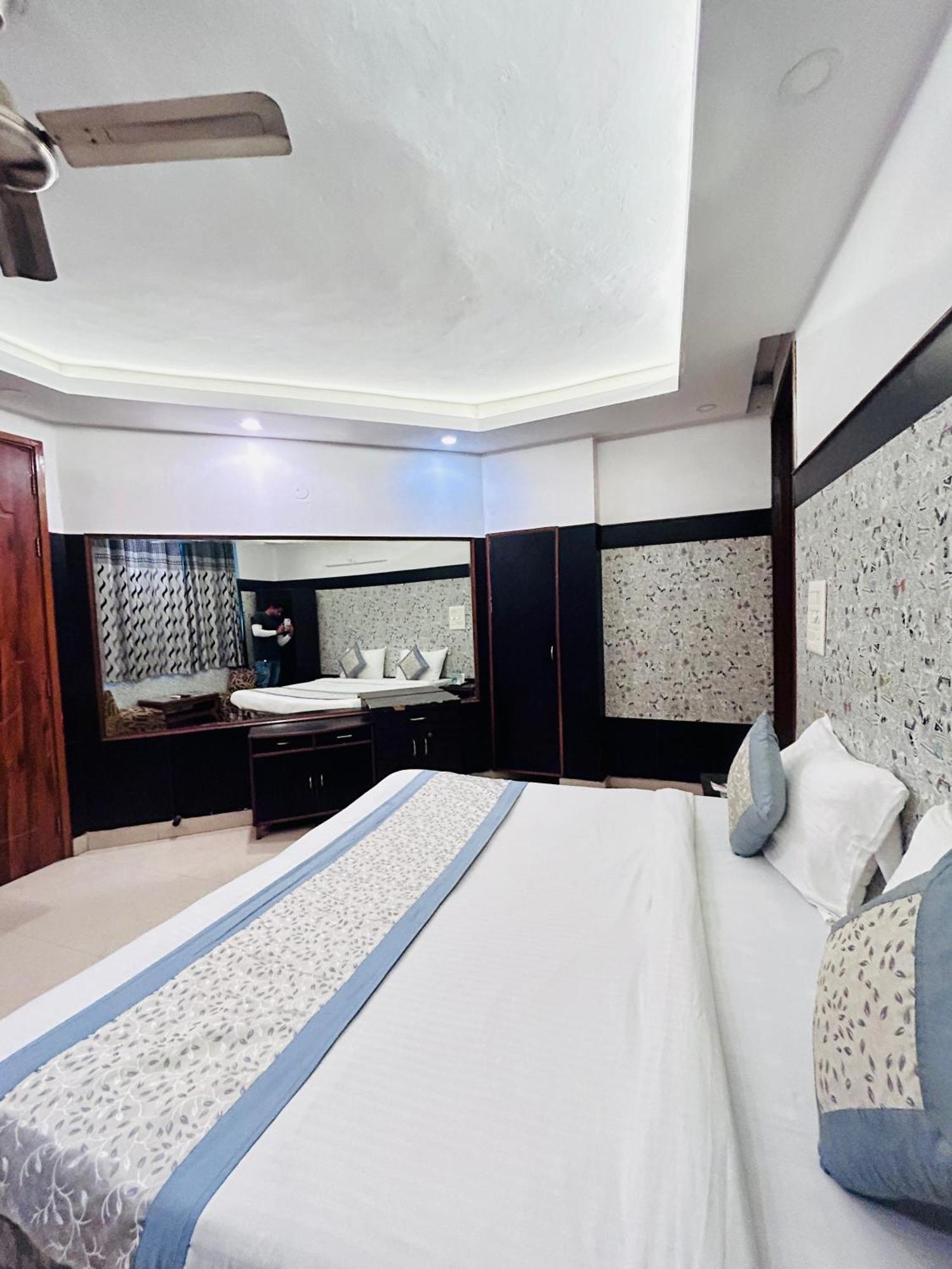 Satwah Just 10 Minute Away Form Nizamuddin Railway Station 4* New Delhi